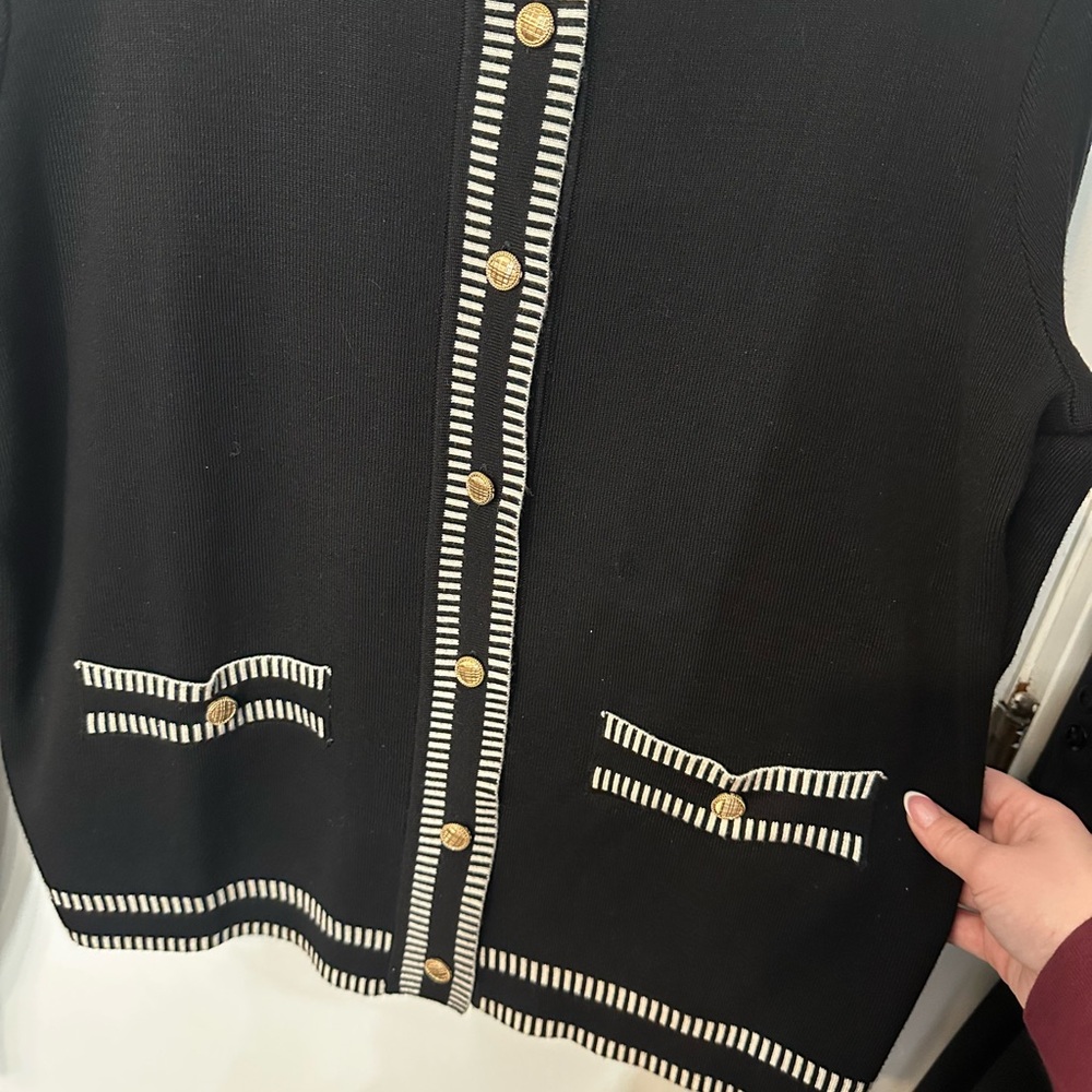 Adrianna Papell Black Cardigan with White Trim and Gold Buttons - Picture 4 of 5